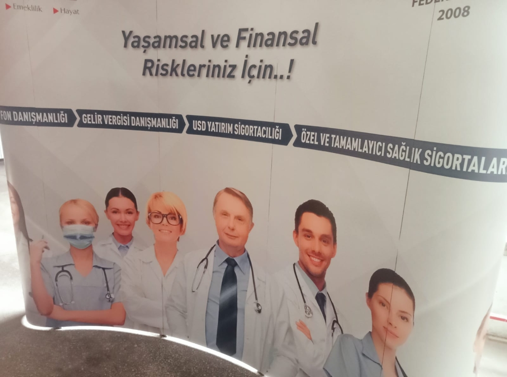 Örümcek stand yüz değişimi.