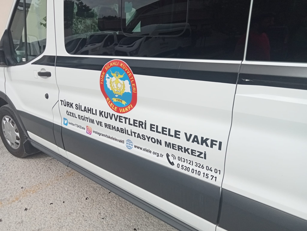 Vakıf araç folyo kaplama, Transit